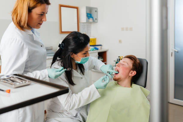 Best Chipped Tooth Repair Near Me  in Manchester, WA